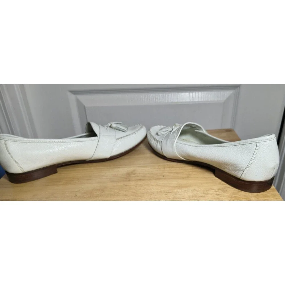 Cole Hahn Penny Loafer With Tassell, New, 10.5 White